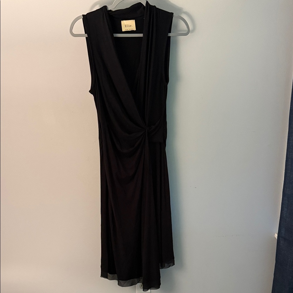Elle Black Sleeveless Knot-Front Midi Dress